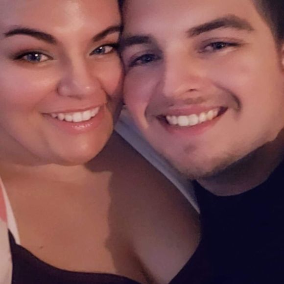 Meet your Posher, Erica - Picture 1 of 1